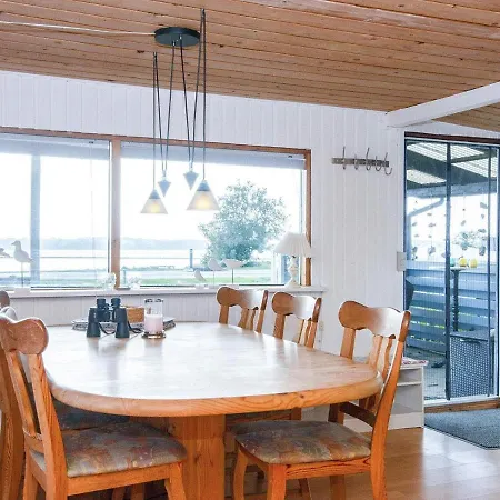 8 Person In Aabenraa-by Traum أبينرا